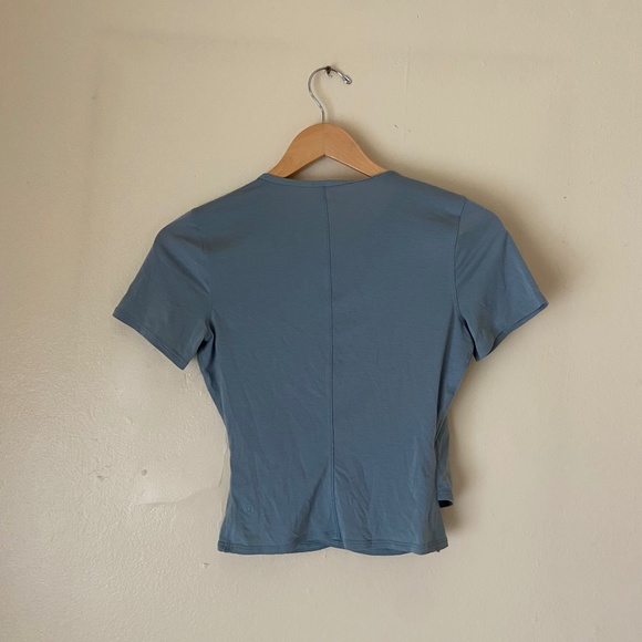 Lululemon Round Trip Short Sleeve - Blue Cast - Picture 2 of 3
